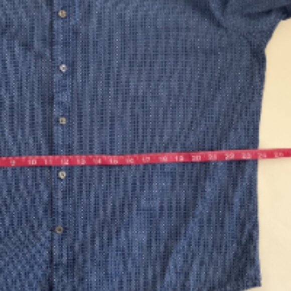 Mens Blue Short Sleeve Shirt XL Button Up Geometric Business Casual Light - Picture 6 of 9
